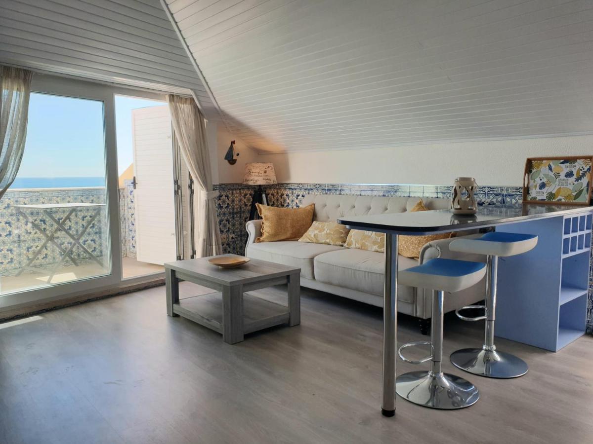 Appartamento Blue House Sesimbra With Parking Esterno foto